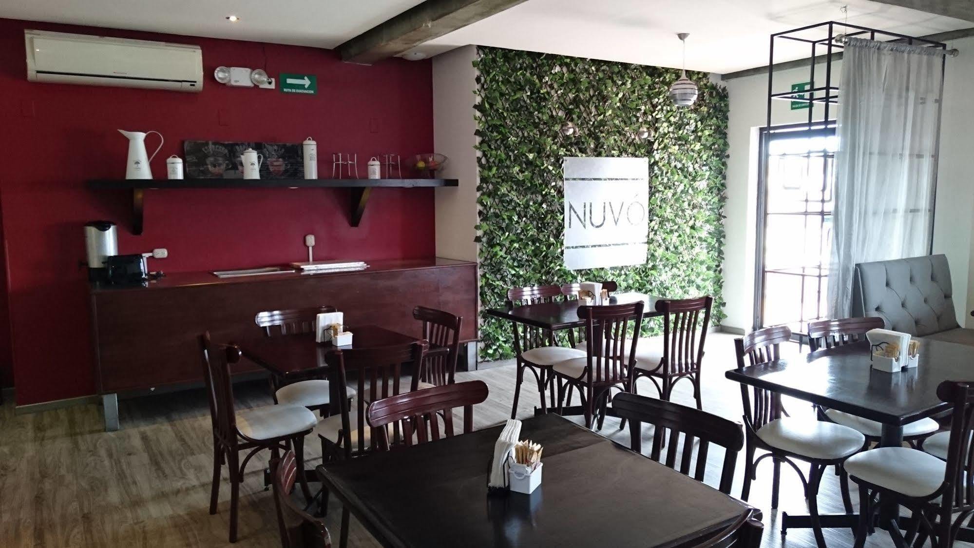 Hotel Nuvo Saltillo Zewnętrze zdjęcie