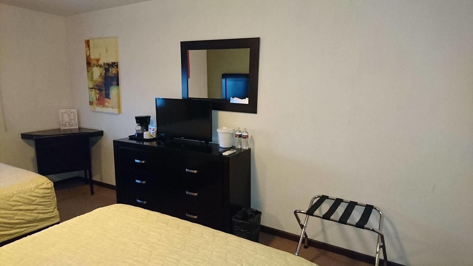 Hotel Nuvo Saltillo Zewnętrze zdjęcie